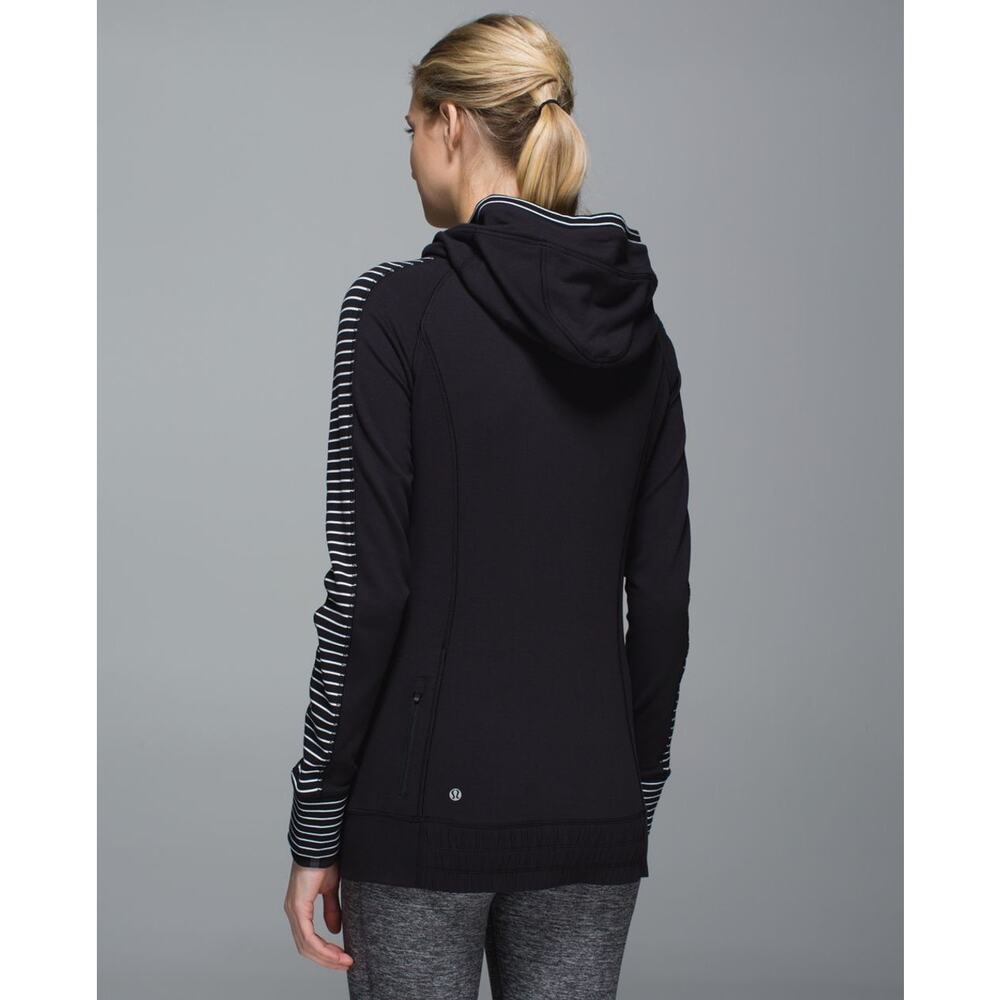 Lululemon Think Fast Hoodie Black Stripe - Picture 2 of 7